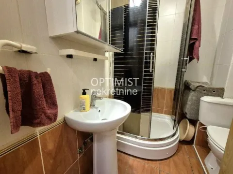 Izdavanje, dvosoban stan, 48m², Crveni Krst, Beograd - image 11