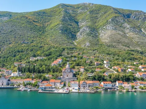 Prodaja, kuća, 608m², Prčanj, Kotor - image 14