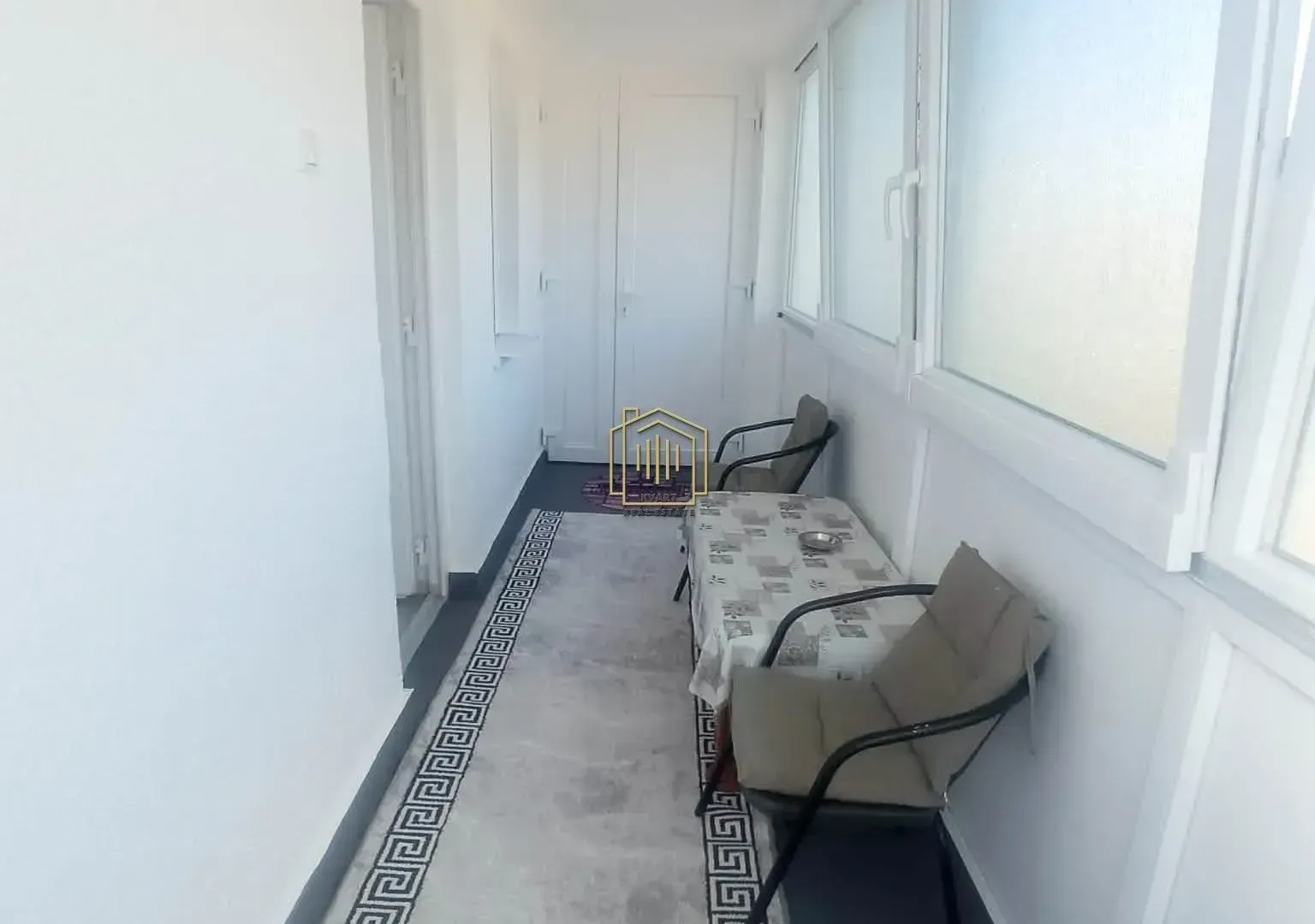 Izdavanje, dvosoban stan, 104m², Tološi, Podgorica