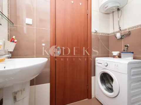 Rent, three bedroom apartment, 87m², 1 maj, Podgorica - image 4
