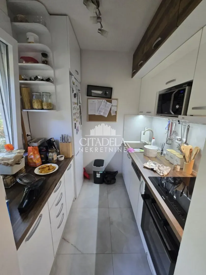 Sale, two bedroom apartment, 56m², Konjarnik, Voždovac Sve Podlokacije