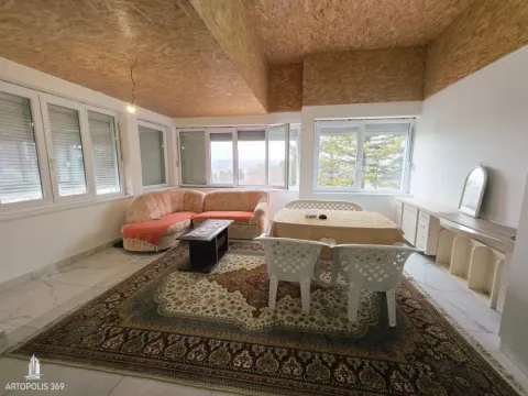 Prodaja, kuća, 330m², Boleč, Grocka - image 8