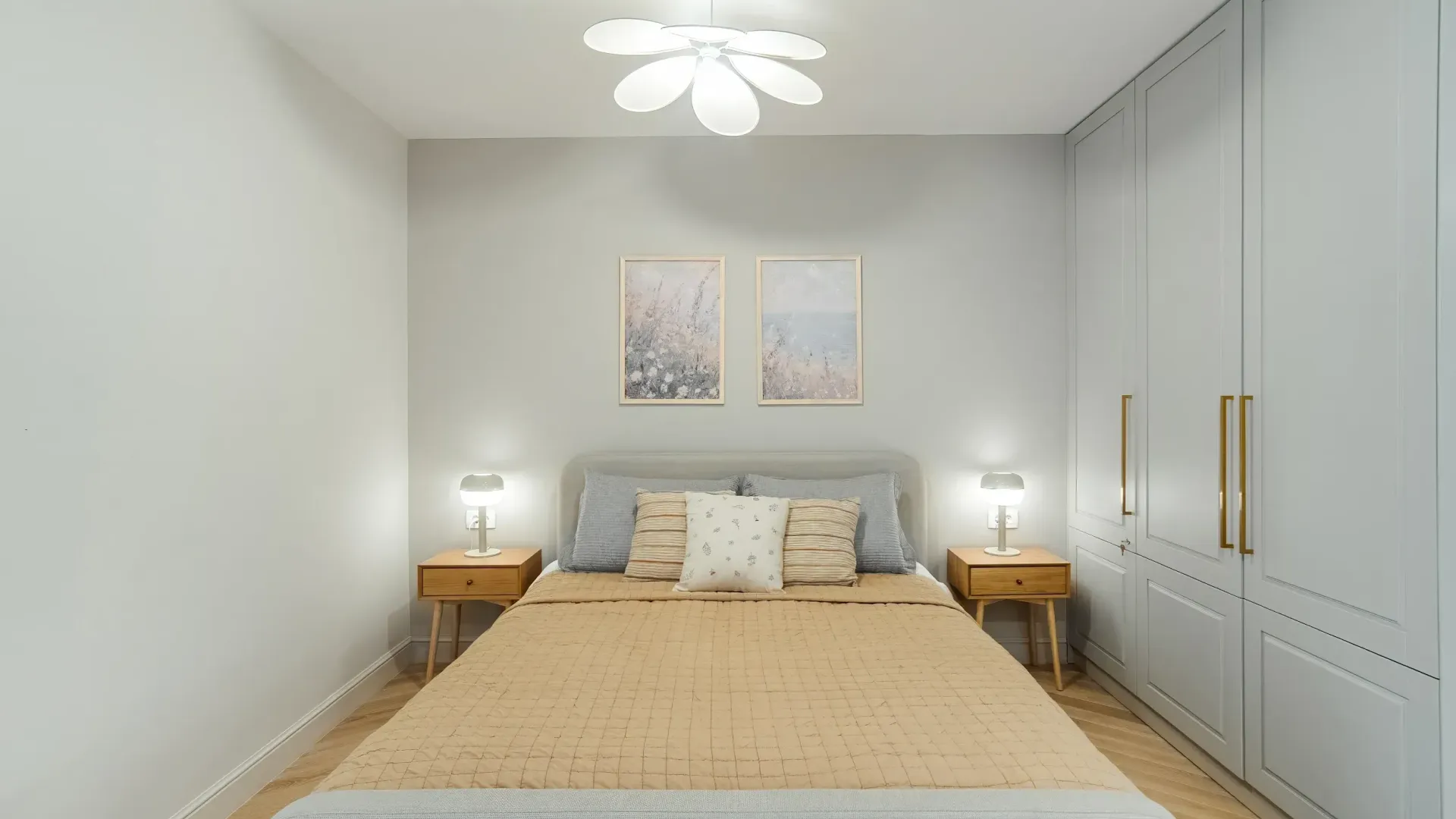 Prodaja, dvosoban stan, 43m², Centar, Kotor