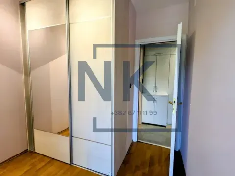 Izdavanje, dvosoban stan, 60m², Pobrežje, Podgorica - image 11