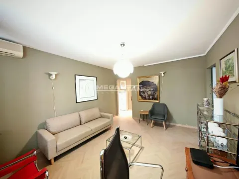 Rent, two bedroom apartment, 60m², Kalenić Pijaca, Vračar Sve Podlokacije - image 2