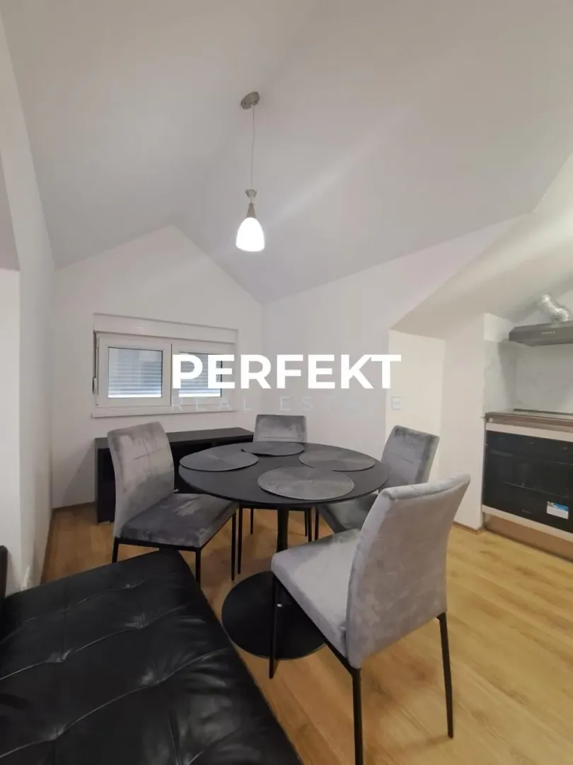Rent, two bedroom apartment, 60m², Centar, Pančevo