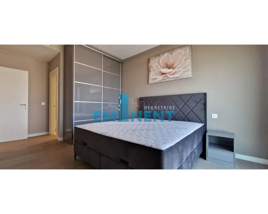 Rent, three bedroom apartment, 94m², Novi Beograd Blok 65, Novi Beograd Sve Podlokacije
