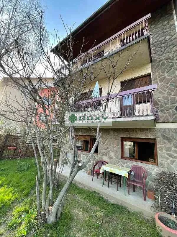 Sale, house, 230m², Kraljevo, Srbija