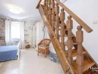 Sale, three bedroom apartment, 80m², Prčanj, Kotor - image 27