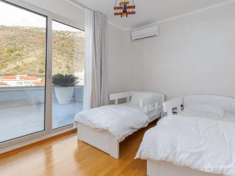 Prodaja, dvosoban stan, 104m², Bečići, Budva - image 8