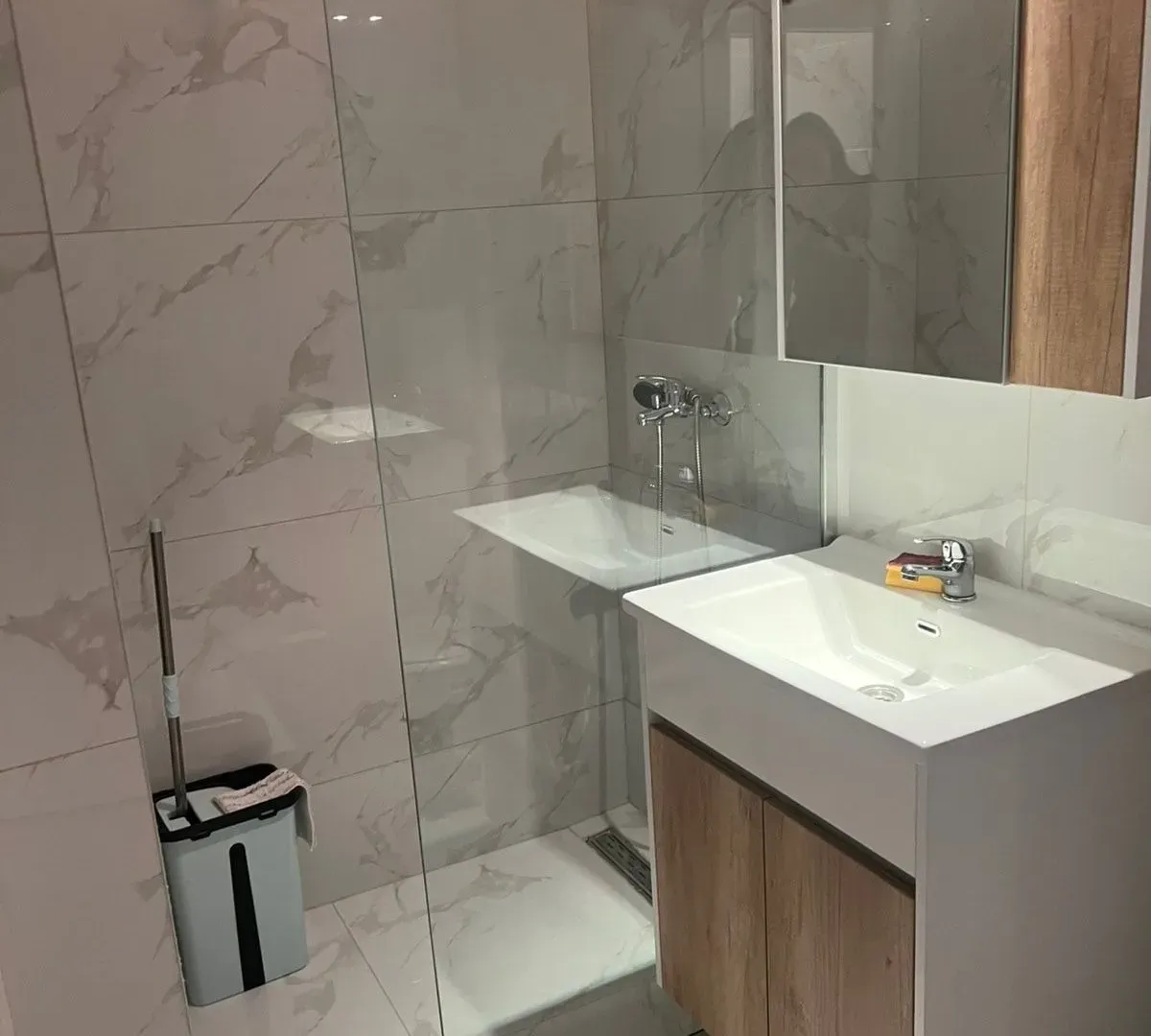 Rent, two bedroom apartment, 76m², Central Point, Podgorica
