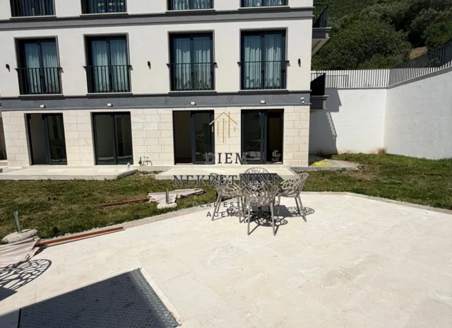 Prodaja, jednosoban stan, 40m², Mažina, Tivat