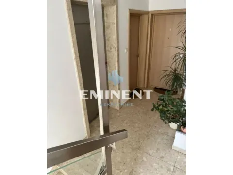 Izdavanje, dvosoban stan, 45m², Gundulićev Venac, Beograd - image 8