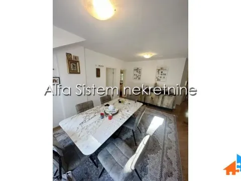 Rent, apartment, 130m², Banovo Brdo, Beograd - image 2