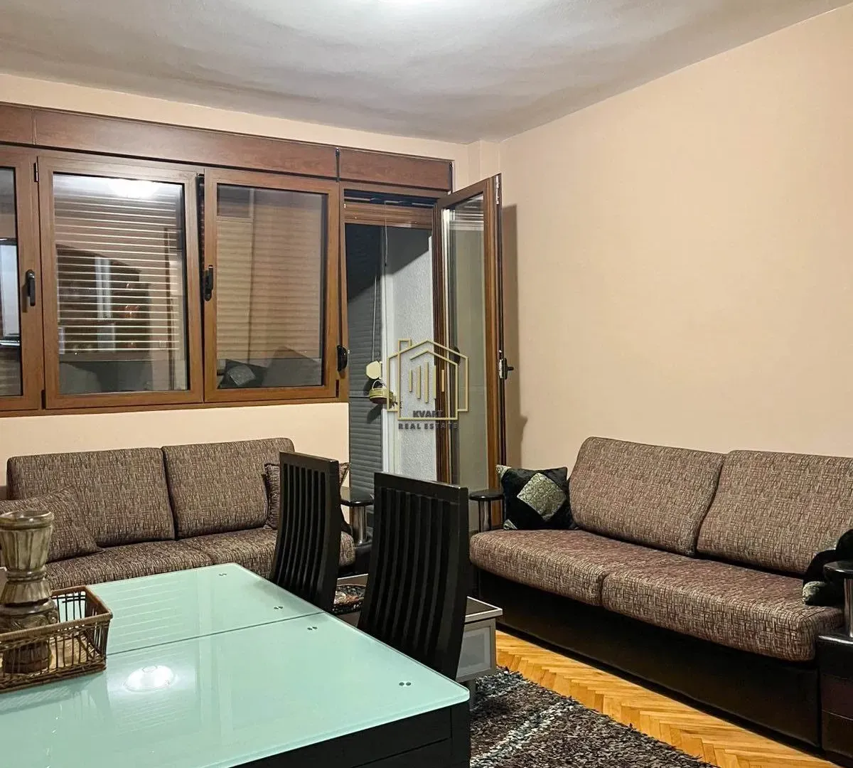 Rent, two bedroom apartment, 65m², Pejton, Podgorica