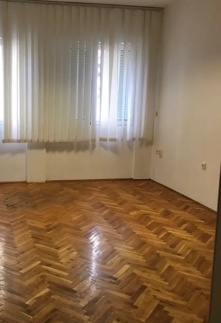 Izdavanje, stan, 36m², Centar, Podgorica