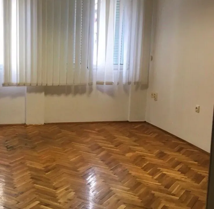 Izdavanje, stan, 36m², Centar, Podgorica