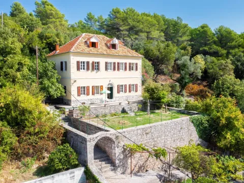 Kuća in Bigova