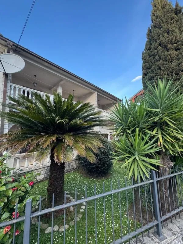Prodaja, kuća, 250m², Igalo, Herceg Novi
