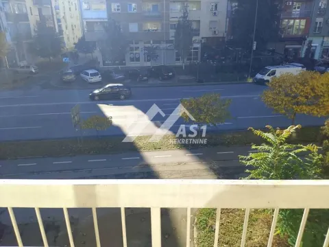Izdavanje, dvosoban stan, 60m², Bulevar Oslobodjenja, Novi Sad Sve Podlokacije - image 10
