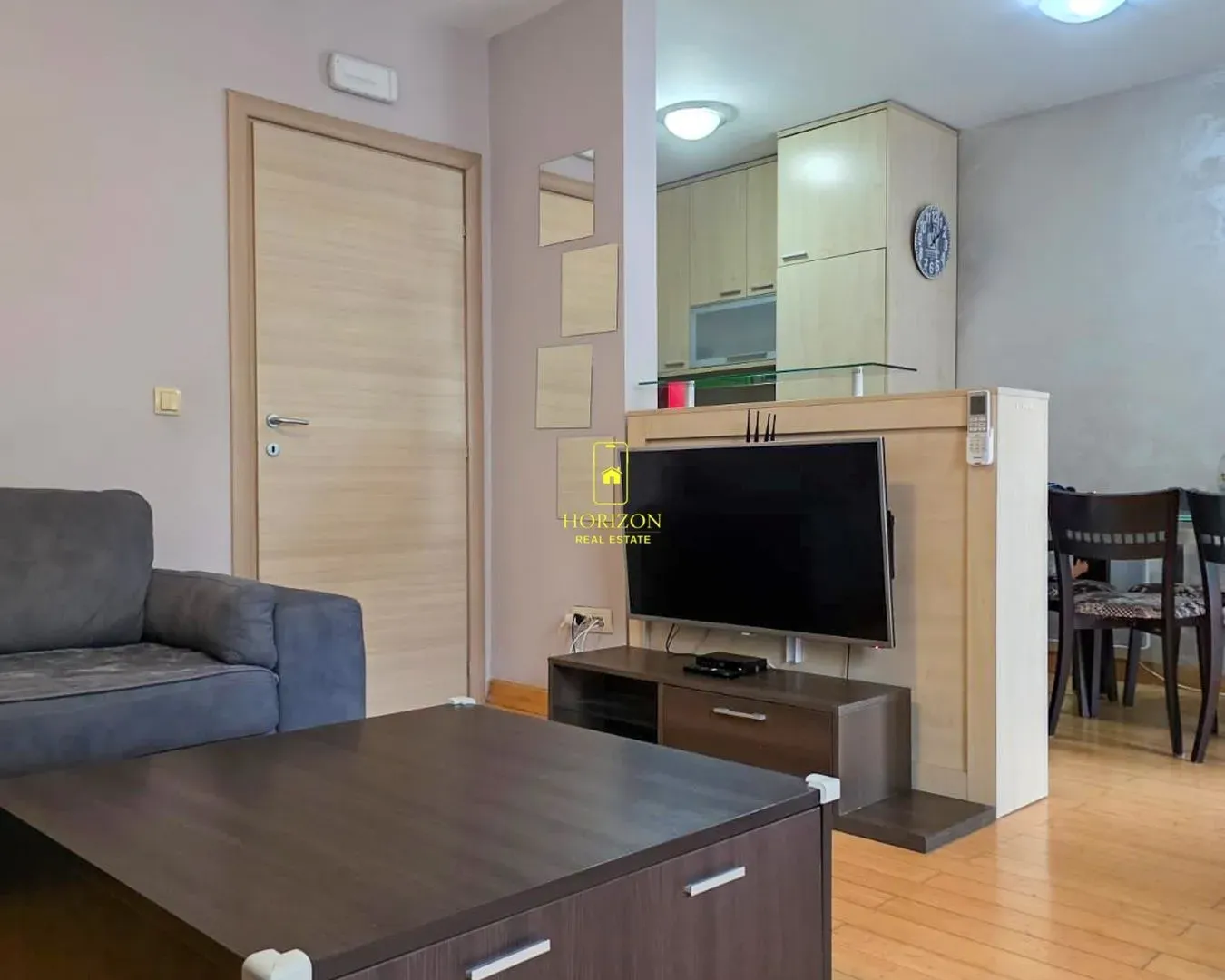 Prodaja, dvosoban stan, 69m², Preko Morače, Podgorica