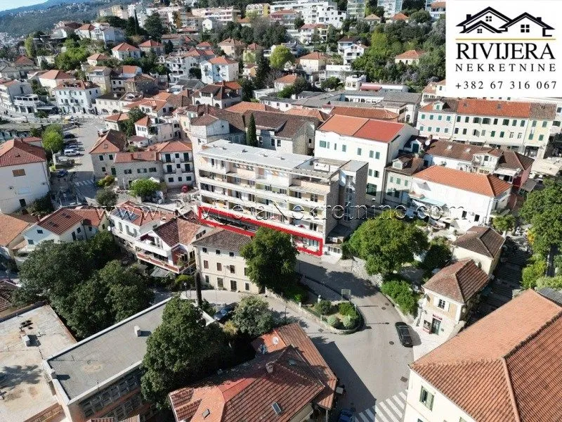 Sale, office space, 250m², Centar, Herceg Novi