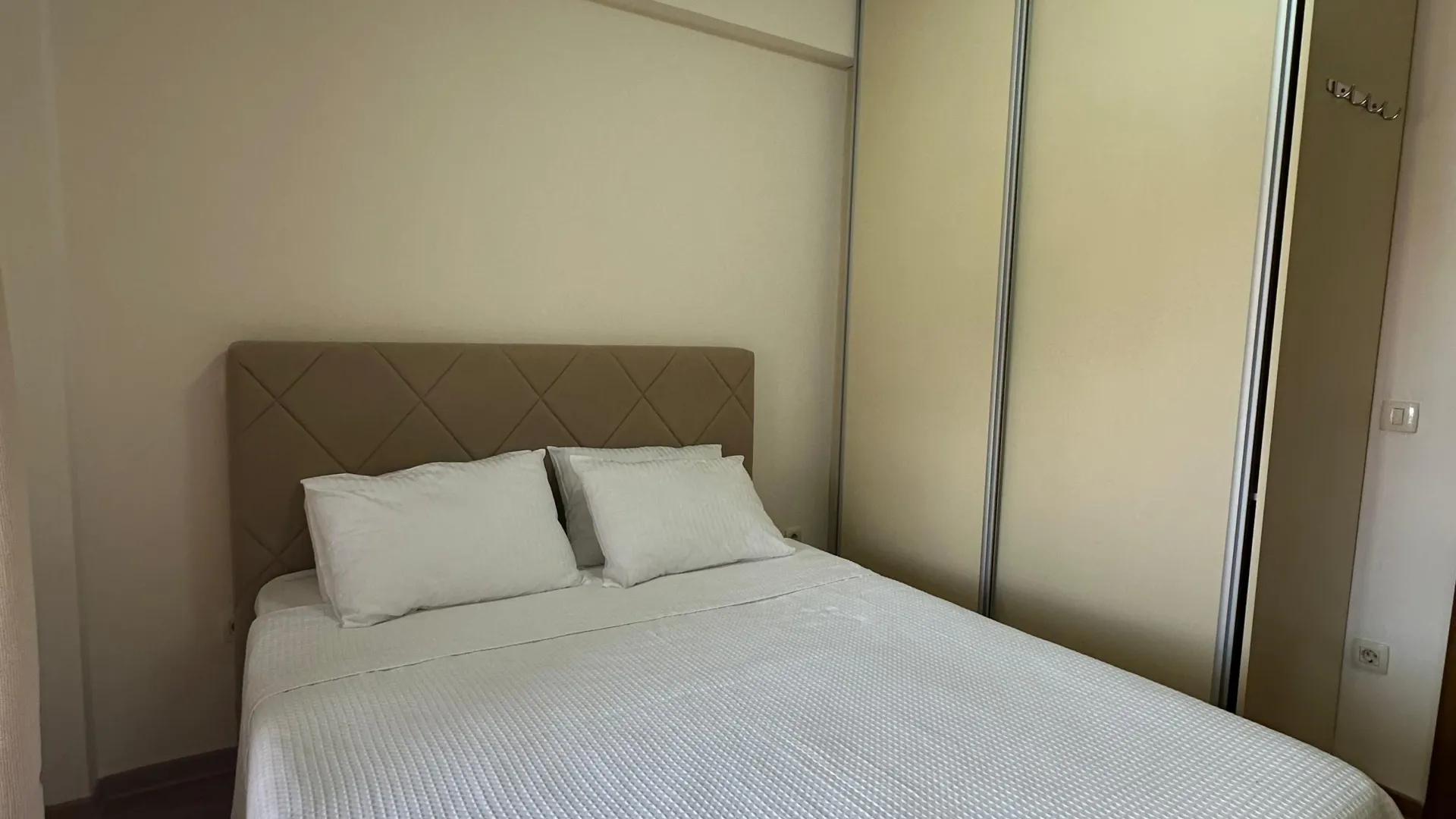 Rent, one bedroom apartment, 48m², Centar, Tivat