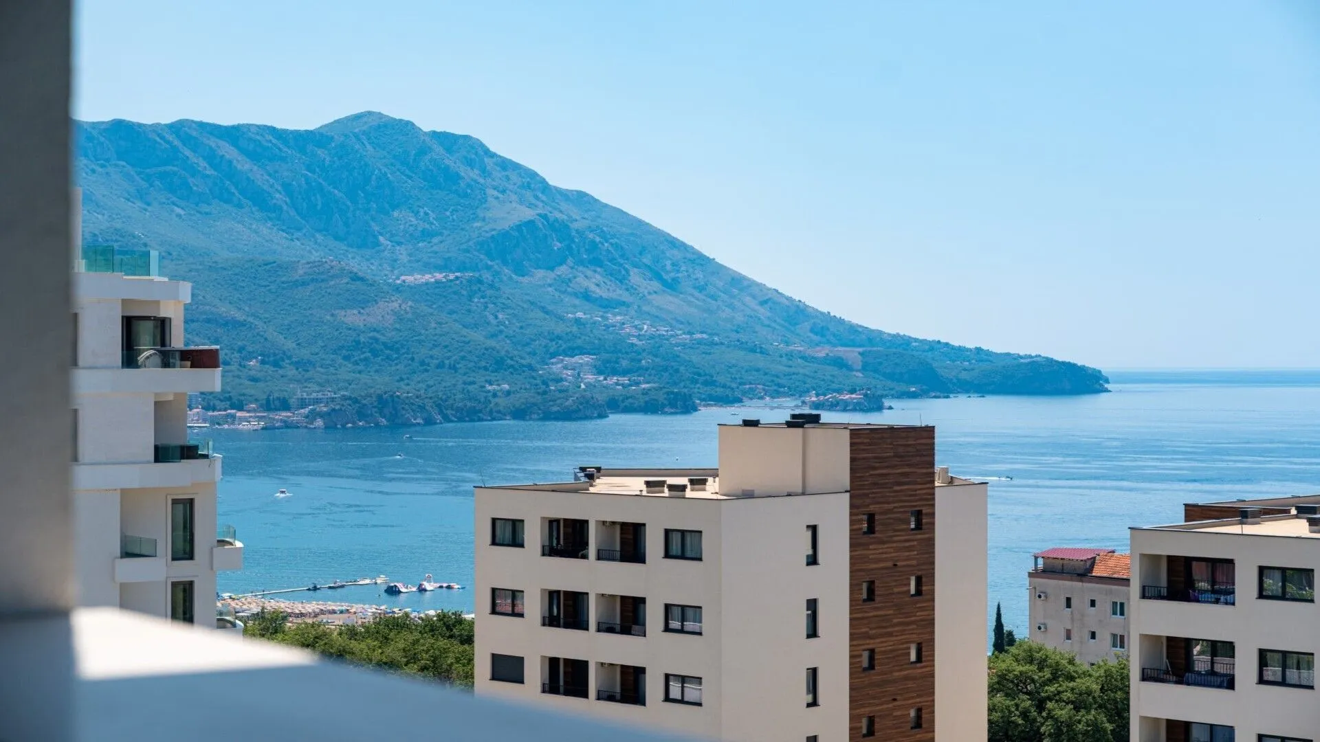 Prodaja, jednosoban stan, 69m², Bečići, Budva