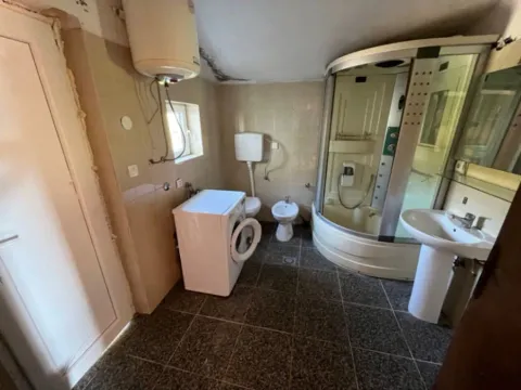 Sale, house, 250m², Bar, Crna Gora - image 4