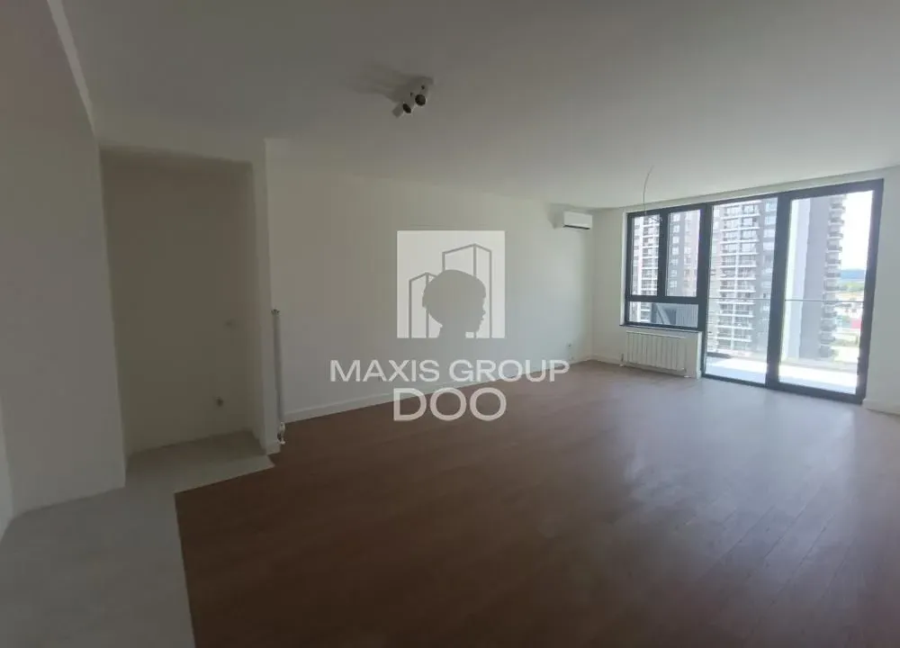 Izdavanje, poslovni prostor, 116m², Savski Venac, Beograd