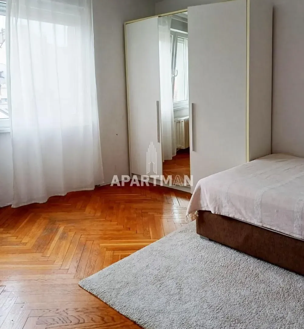 Prodaja, trosoban stan, 68m², Stari Grad, Beograd