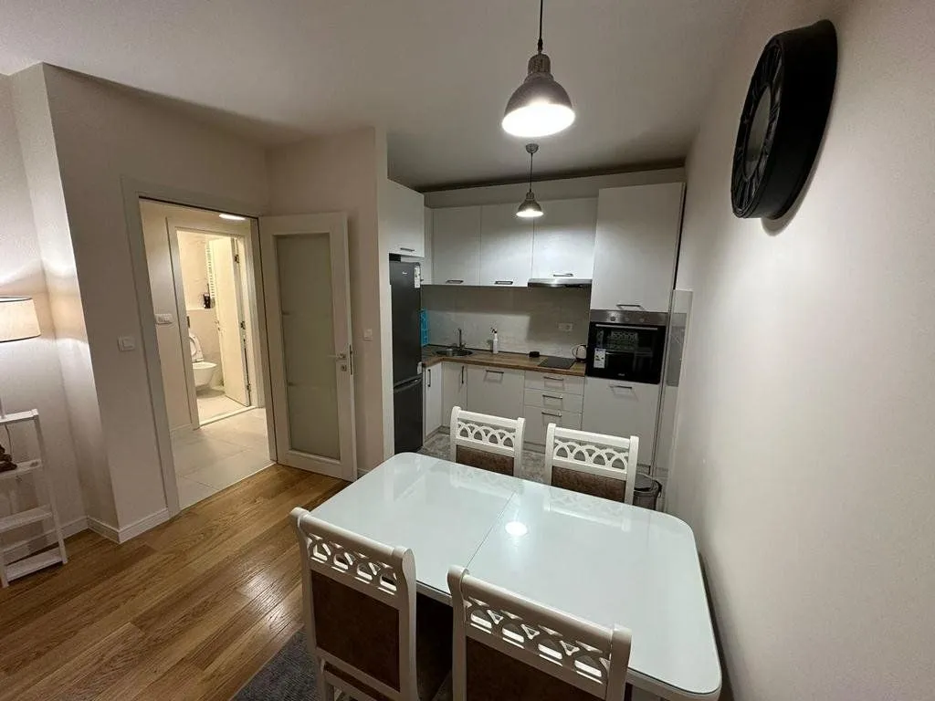 Rent, one bedroom apartment, 50m², Central Point, Podgorica
