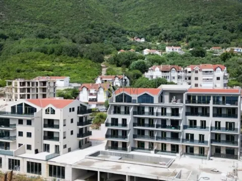 Sale, one bedroom apartment, 50m², Đenovići, Herceg Novi - image 3
