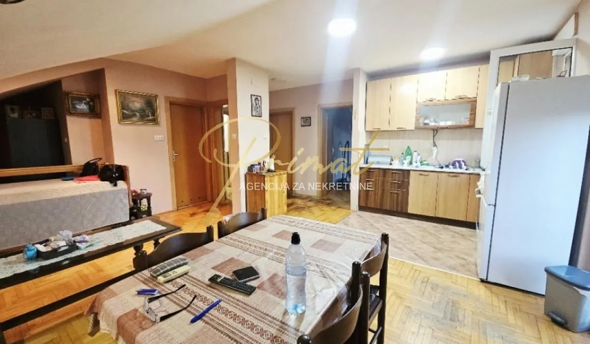 Prodaja, trosoban stan, 69m², Palilula Sve Podlokacije, Beograd