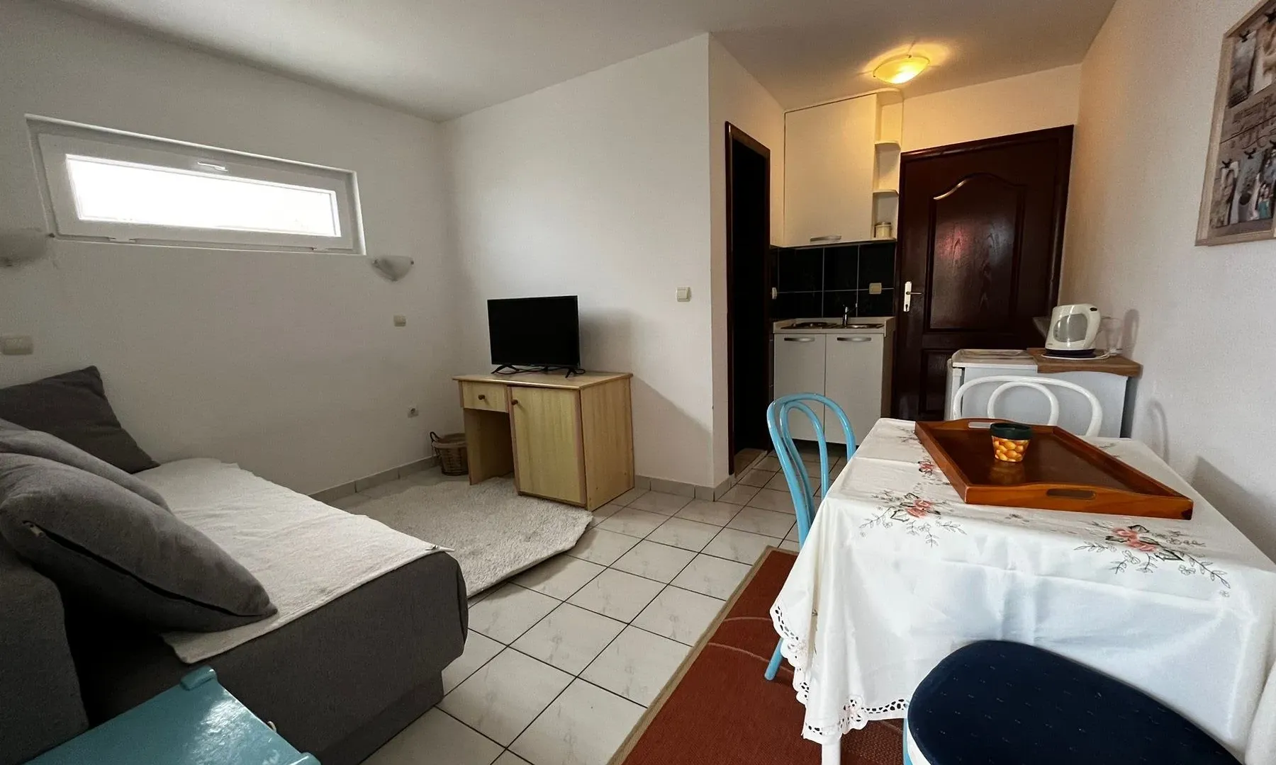 Izdavanje, jednosoban stan, 55m², Rafailovići, Budva