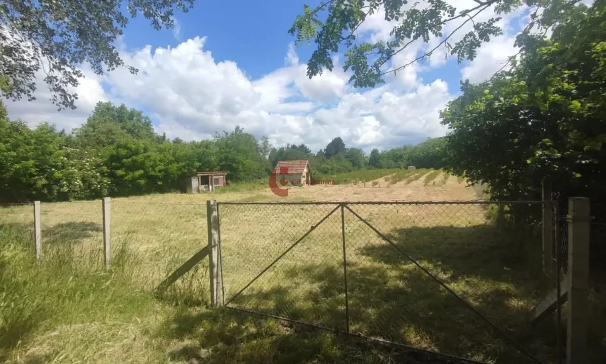 Prodaja, plac, 21m², Peščara, Subotica