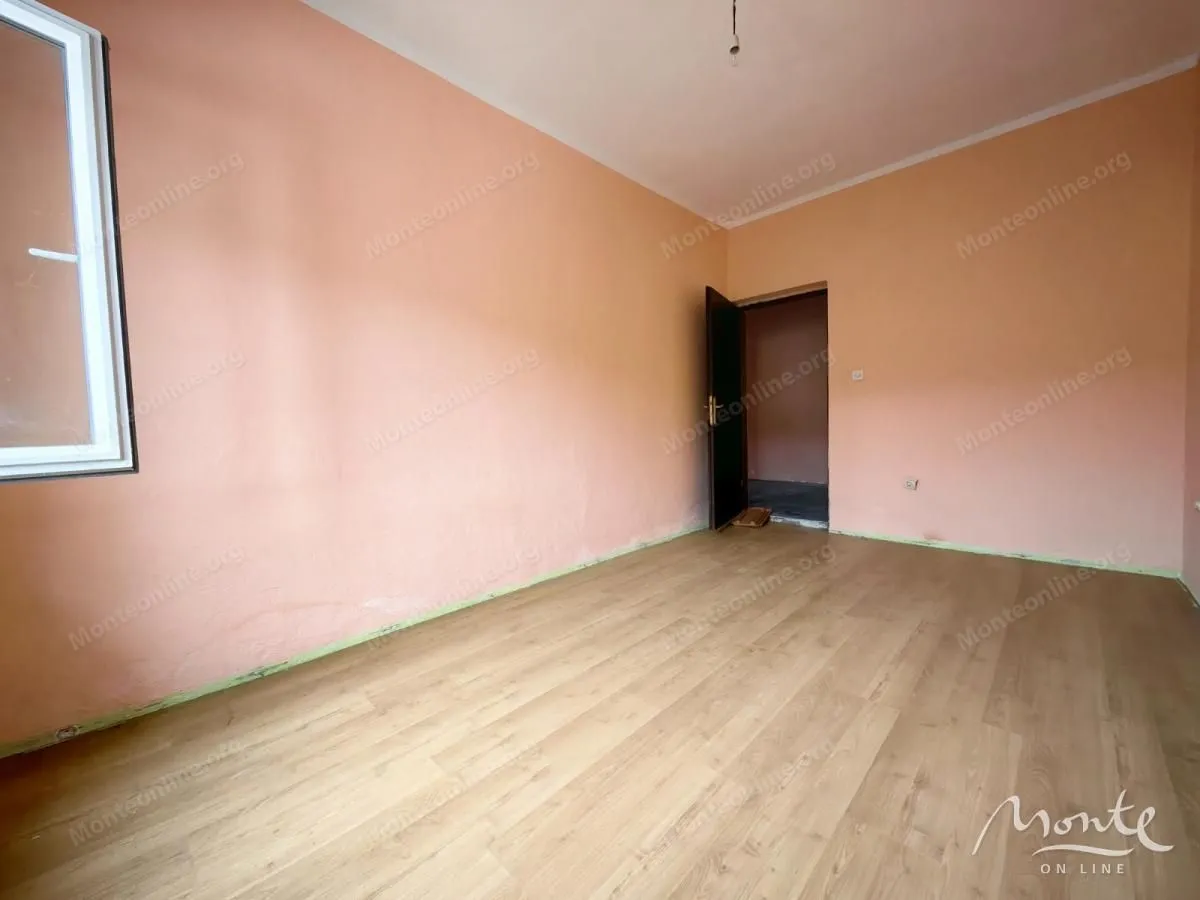 Prodaja, kuća, 180m², Trebešin, Herceg Novi