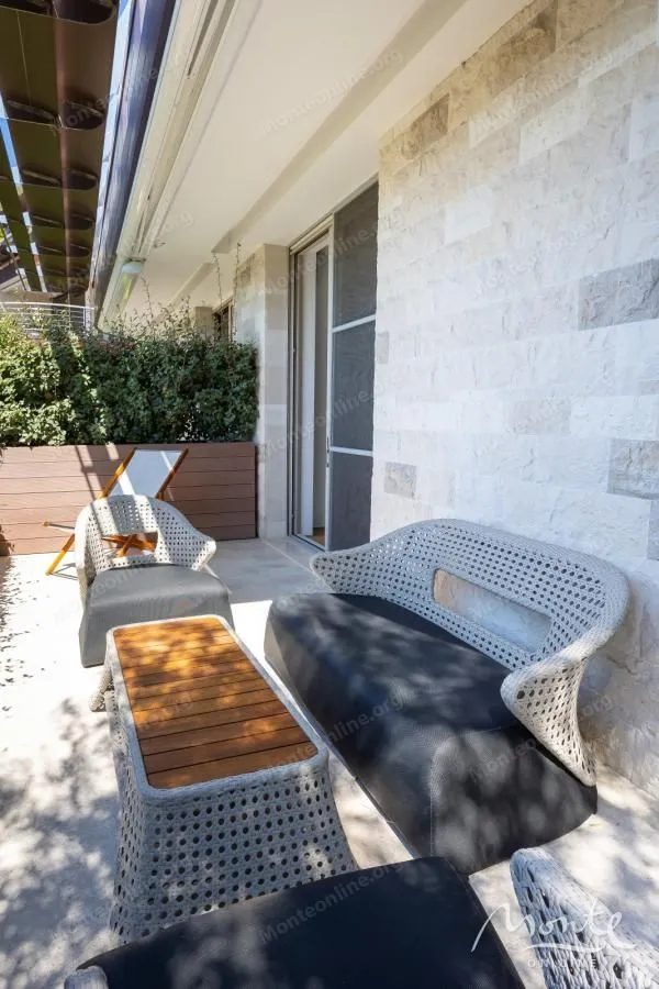 Sale, one bedroom apartment, 97m², Budva, Crna Gora