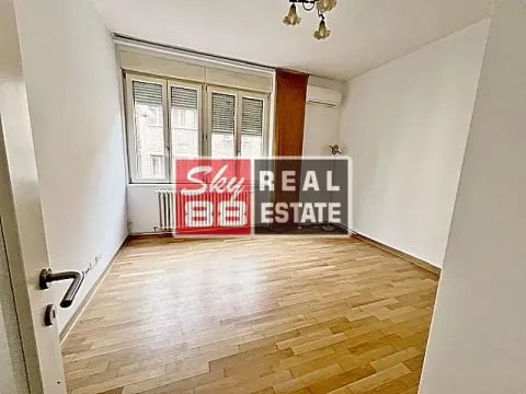 Sale, four bedroom apartment, 105m², Vračar Sve Podlokacije, Beograd - image 6