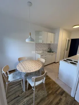 Rent, one bedroom apartment, 34m², Voždovac Sve Podlokacije, Beograd - image 5