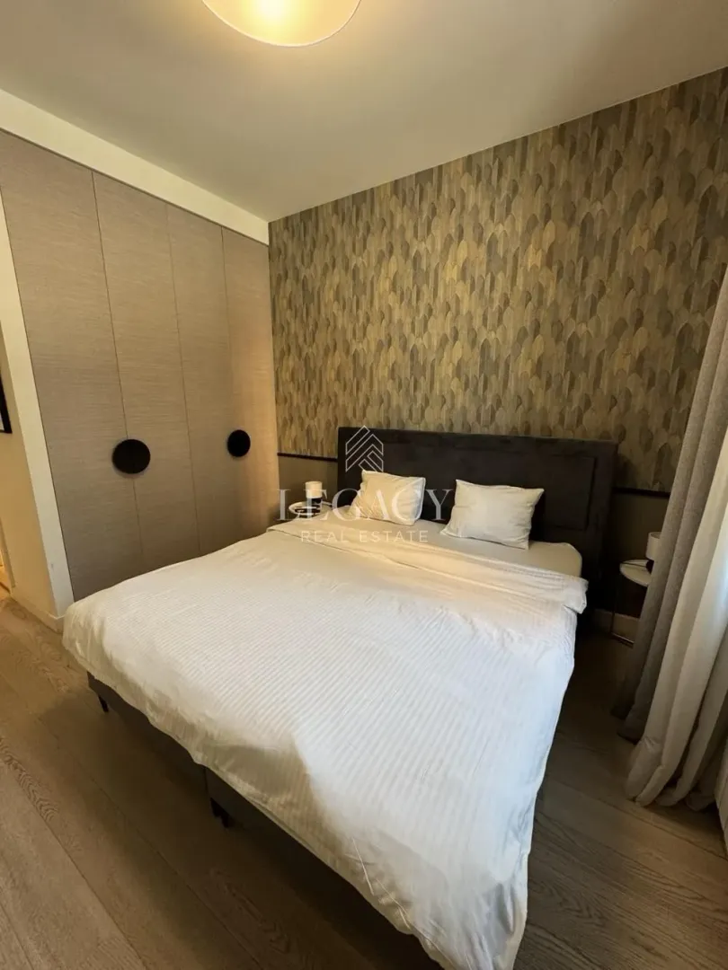 Rent, three bedroom apartment, 80m², Savski Venac, Beograd