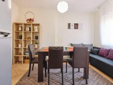 Rent, two bedroom apartment, 55m², Savski Venac, Beograd - image 17