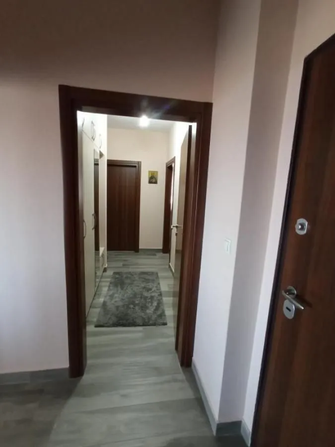 Prodaja, trosoban stan, 101m², Tivat, Crna Gora