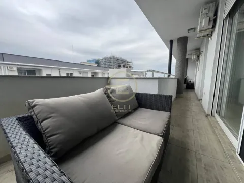 Izdavanje, trosoban stan, 88m², Sajmište, Novi Sad - image 27