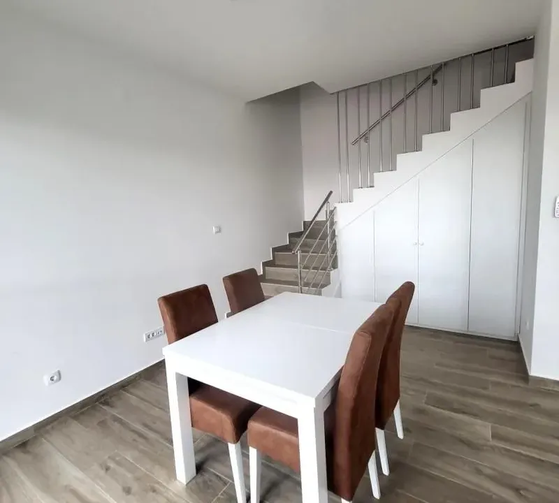Rent, three bedroom apartment, 80m², Zemun Sve Podlokacije, Beograd
