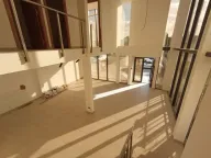 Izdavanje, poslovni prostor, 350m², City Kvart, Podgorica - image 5