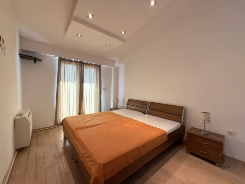 Prodaja, trosoban stan, 120m², Podgorica, Crna Gora - image 13