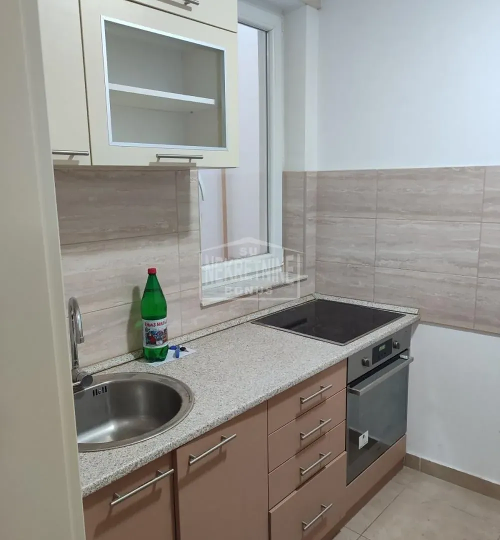 Prodaja, dvosoban stan, 52m², Centar, Subotica