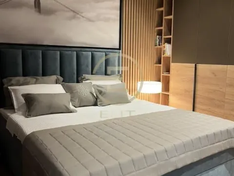 Izdavanje, dvosoban stan, 49m², Centar, Novi Sad - image 7