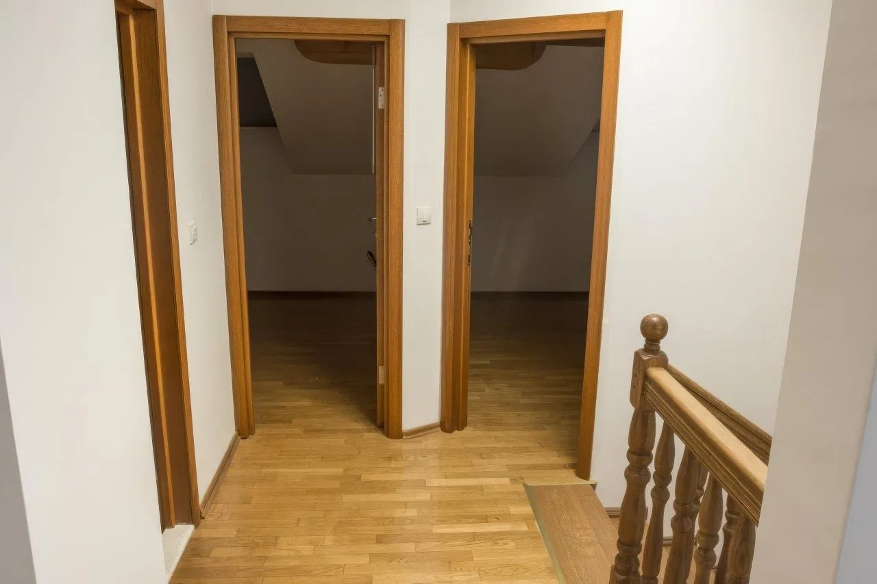 Sale, four bedroom apartment, 115m², Rozino, Budva